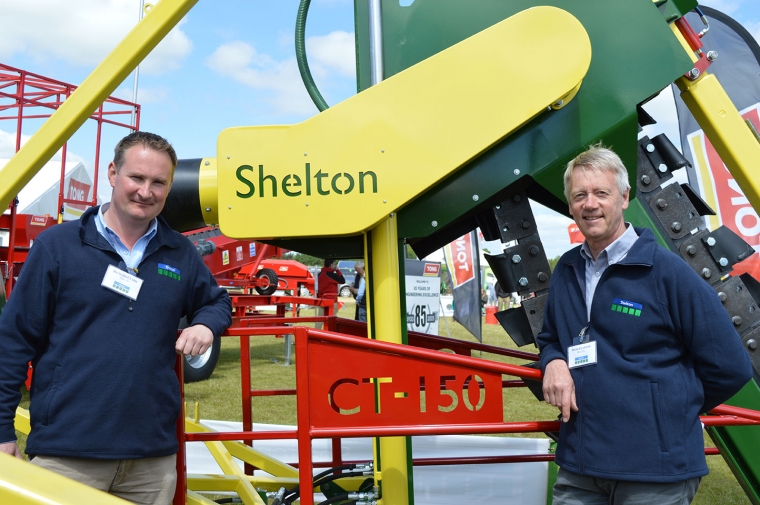 Richard Clark & Mick Claxton from Shelton Drainage with the new CT150 Chain Trencher